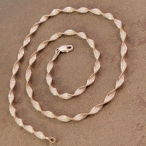 Sterling Stardust Twisted Herringbone Chain Necklace - Picture 3 of 9
